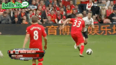 Shelvey og Evans tæklast